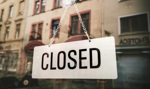 open versus closed source cms